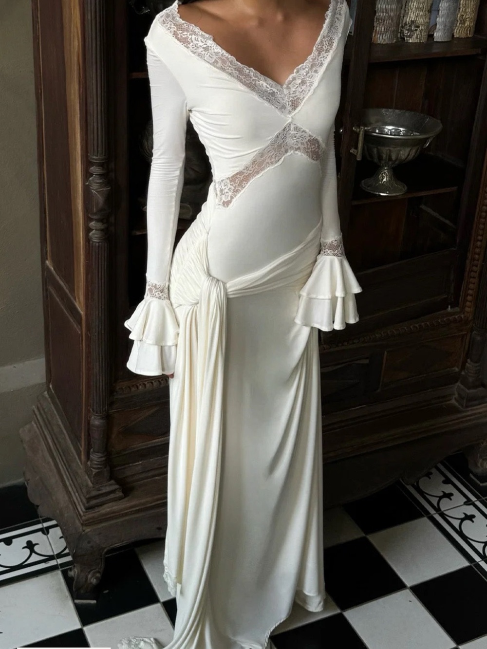 Electra
Slinky Lace Maxi Dress - Ivory